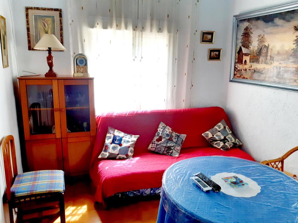 Charming House In Illar With Mountain View And Balcony Villa Exteriör bild