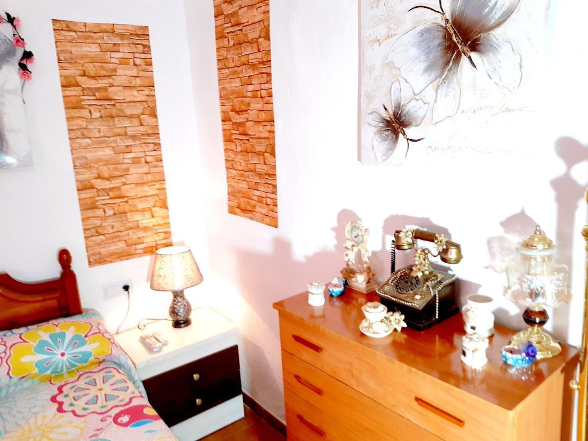 Charming House In Illar With Mountain View And Balcony Villa Exteriör bild