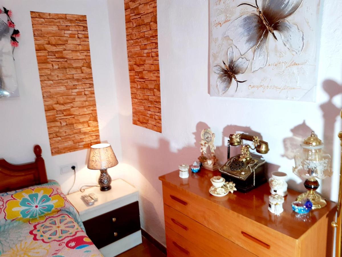 Charming House In Illar With Mountain View And Balcony Villa Exteriör bild